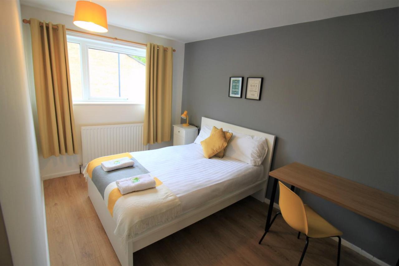 Hamilton House -3 Bed Close To Town, Drive Parking, 2 Toilets Newcastle upon Tyne Exterior photo